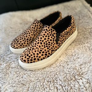 Soda- cheetah slip on sneaker! Super soft cushioned insole. Very comfy.